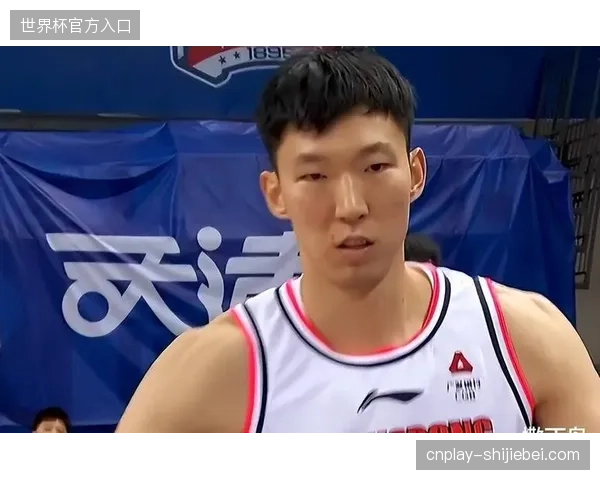 周琦在季后赛加时赛阶段体能下滑，导致广东队关键时刻的护筐能力不足